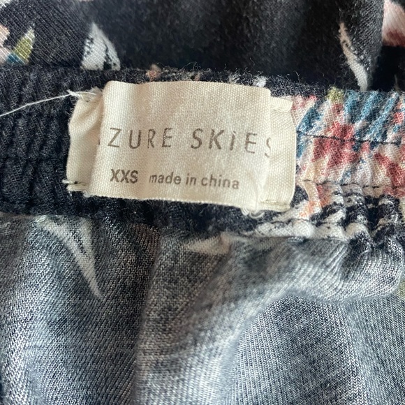 Aritzia Floral Romper - Picture 3 of 3